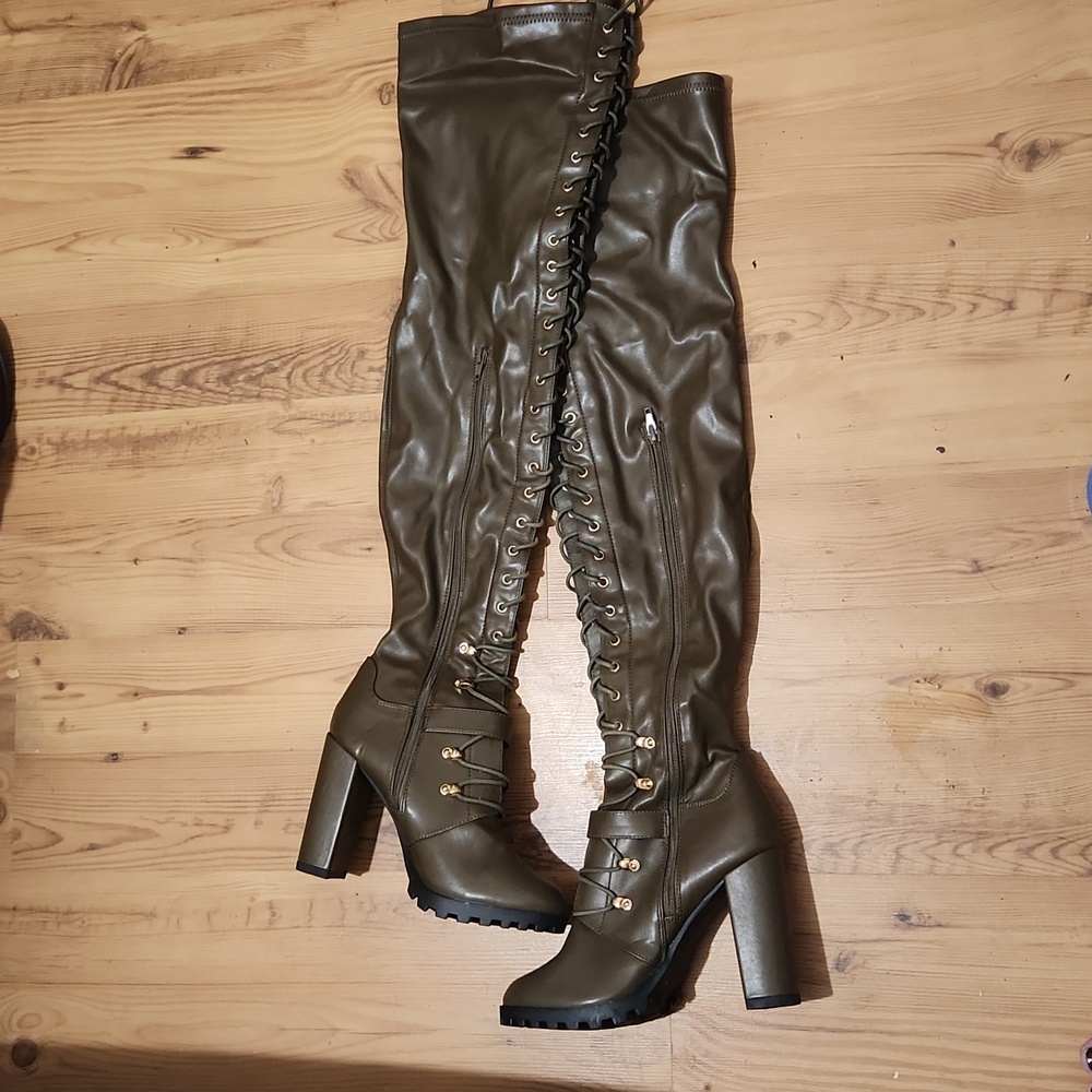 Boots leather